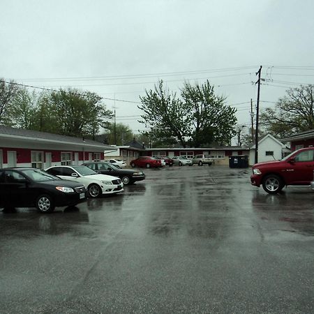 Rymal'S Motel Leamington Exterior photo